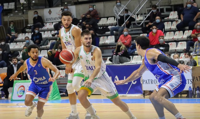 El TAU Castelló finaliza tercero en la Liga y arrancará el 'play off' de ascenso ante el Alicante 