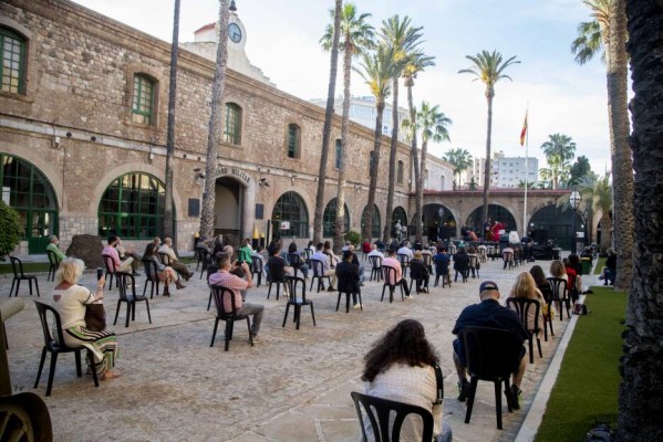 Los contagios (47) vuelven a caer en la Región una semana después de eliminar el toque de queda