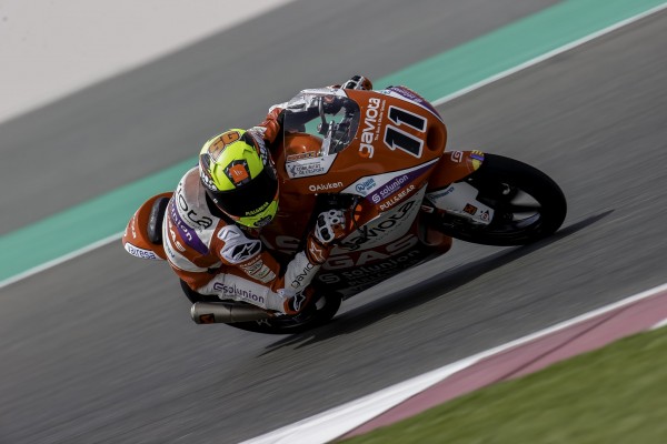 Sergio García Dols reina en el caos de Le Mans