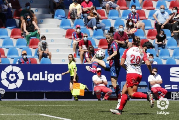 El Levante se topa con el muro del Santa Teresa