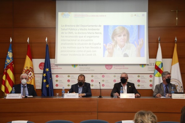 Los colegios profesionales sanitarios denuncian el abandono de la administración