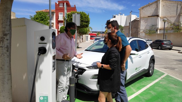 Sant Joan instala nuevos puntos de recarga de vehículos eléctricos; se prevén dos más