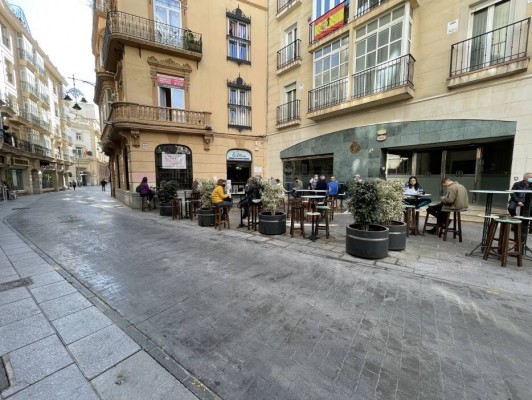 La Región no se baja del top 3 de las mejores incidencias de España tras abrir sus fronteras