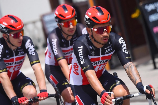 Ewan abusa de explosividad y repite triunfo en el Giro