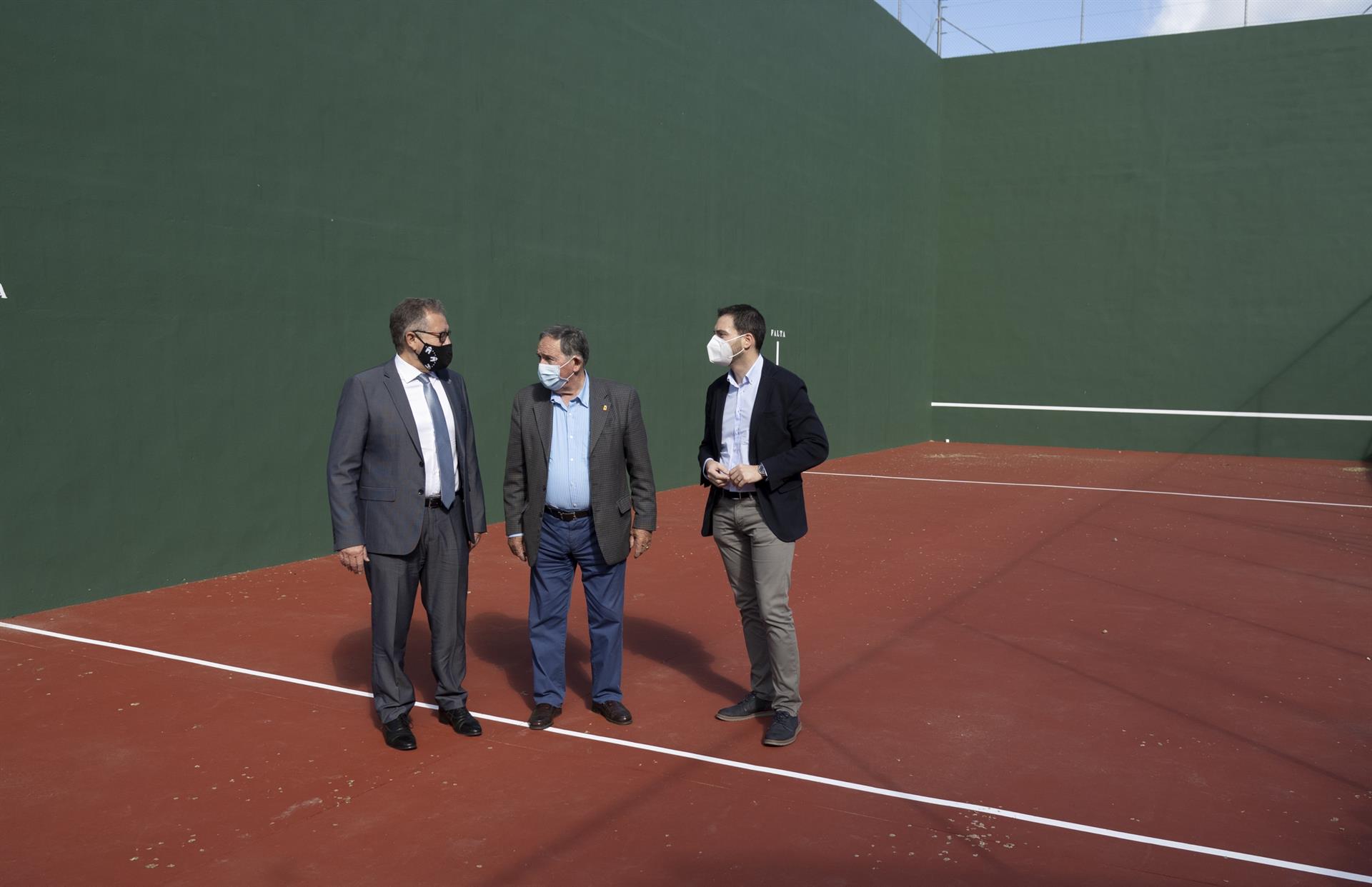 El presidente de la Diputación reivindica la igualdad de servicios entre la costa y el interior