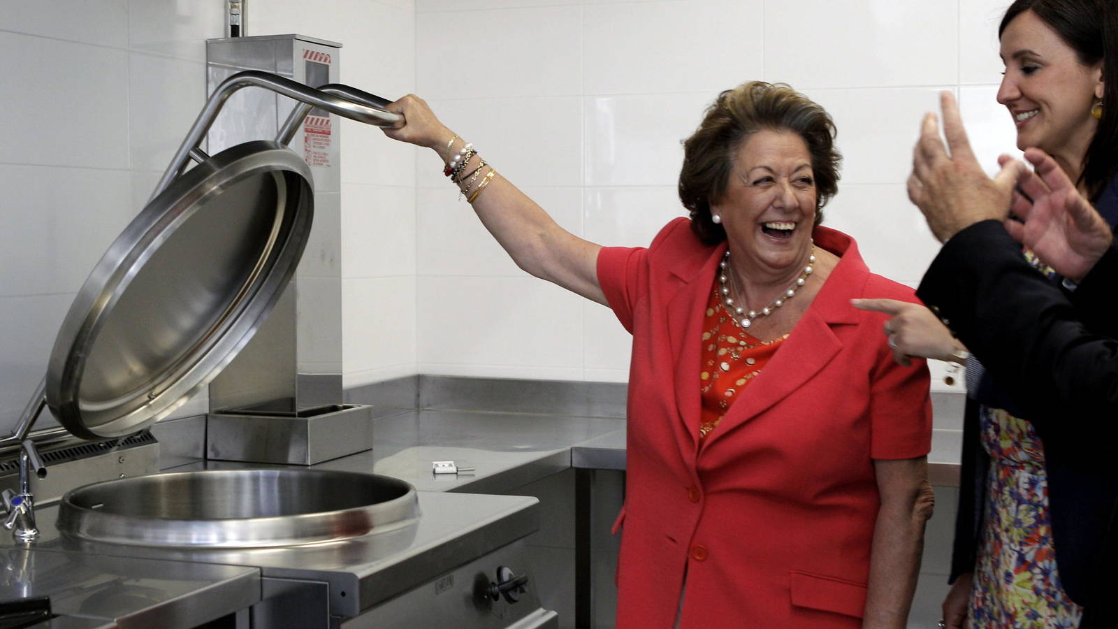 Rita Barberá junto a María José Catalá años atrás. Foto: EFE - 