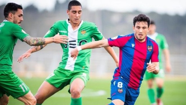 El Atlético Levante, a evitar el farolillo rojo