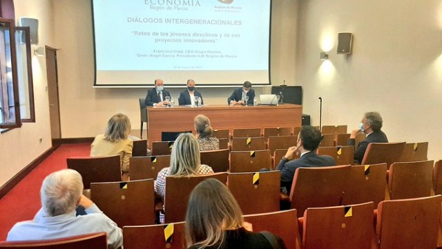 El Círculo de Economía desgrana los retos de los directivos con sus 'Diálogos intergeneracionales'