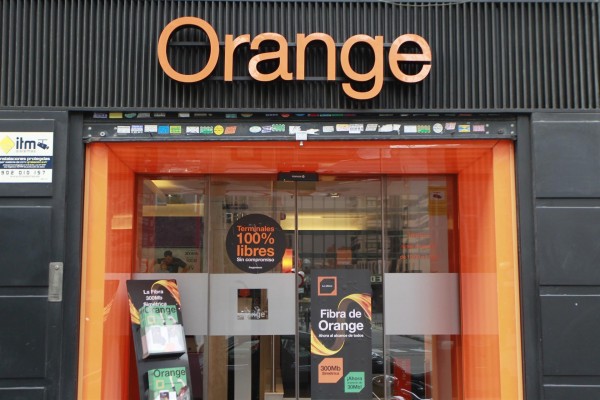 Orange anuncia un ERE que afectará a 485 trabajadores en España, el 15% de la plantilla