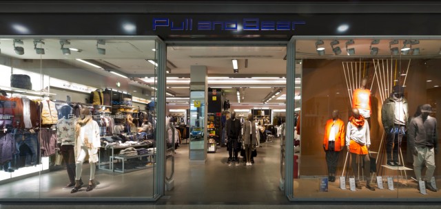 Inditex añade el Pull&Bear de Alcoy y tres tiendas más en Valencia a la lista de cierres