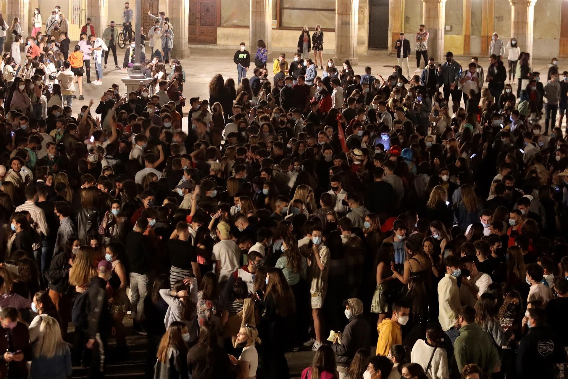 La fiesta de la irrelevancia