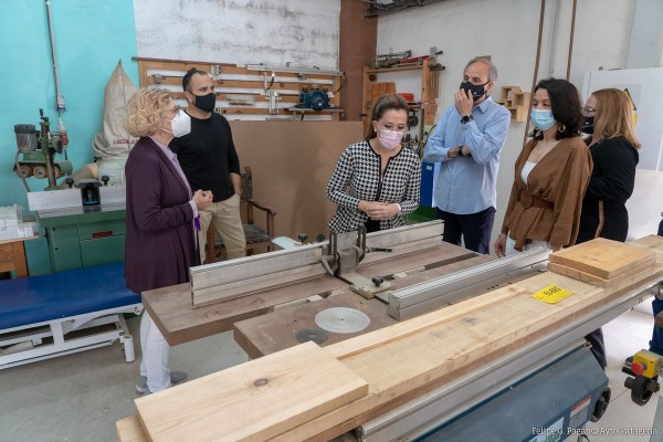 La Tienda Asilo de San Pedro ofrece formación laboral a 300 personas en Lo Campano

