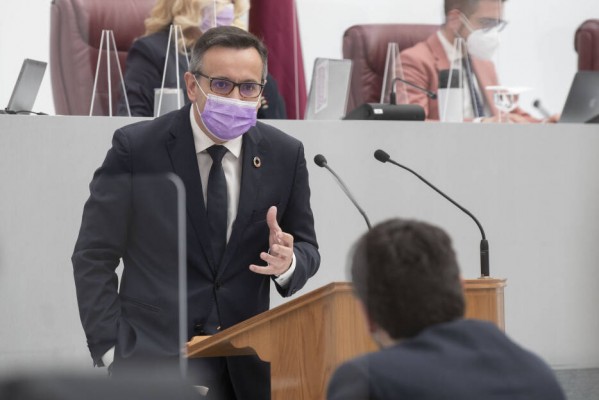La jueza rechaza la querella del PP contra Conesa por instar 