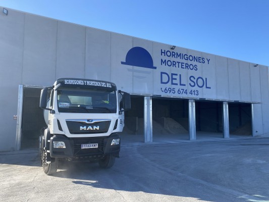 Empresas del Sol pone en marcha una planta de hormigón pionera en sostenibilidad y diseño