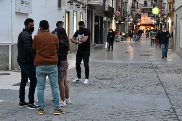 Sanidad contabiliza dos fallecidos más y 27 nuevos contagios de coronavirus en Castellón