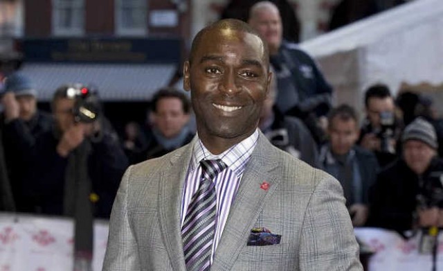 El exjugador del Manchester United Andy Cole se somete a un trasplante de riñón