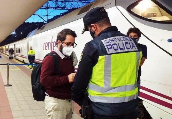 Los sindicatos de Policía ven 