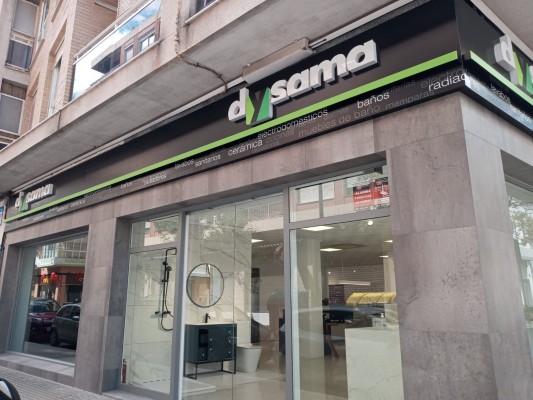 Dysama desembarca en Gandia con su cuarto punto de venta