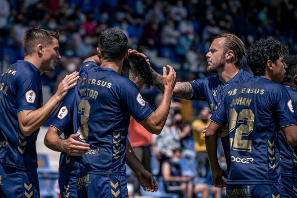 El UCAM CF ofrece a su afición autobús y entrada por 15 euros para el partido frente al Barça B