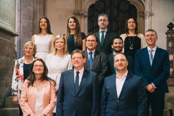 PSPV y Compromís critican la ausencia de siete consellers en el próximo pleno de Les Corts