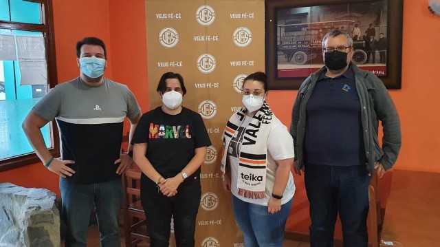 El canto a la diversidad y a la tolerancia de la orgullosa Peña Valencianista LGTBI