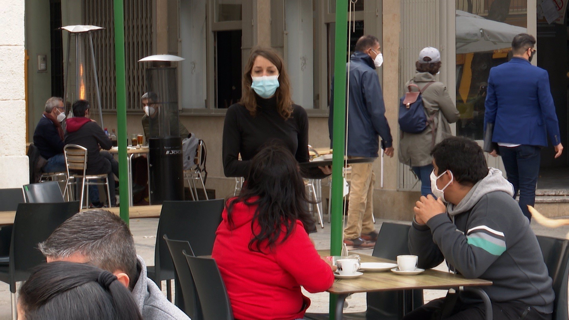 València suspende también la tasa de terrazas del segundo trimestre a la hostelería