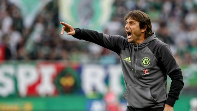 Conte asegura que está feliz en el Chelsea y descarta la llegada de Pirlo
