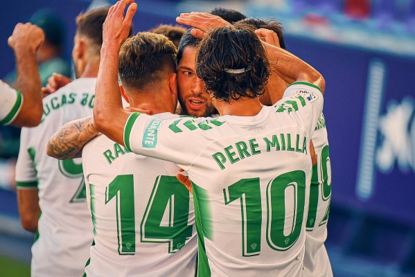 Todo al verde