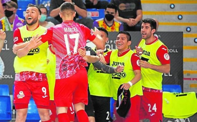 Marcel marca el mejor gol de Primera y Juanjo hace la segunda parada para ElPozo

Murcia