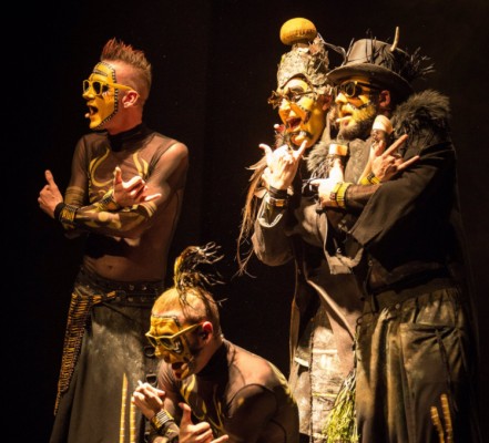 'The Primitals' combina el teatro gestual y la intrepretación a capela en La Rambleta