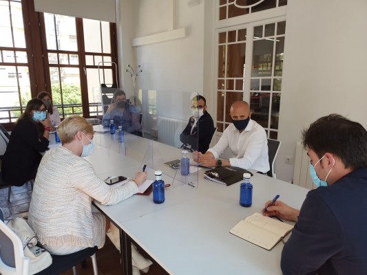 La oficina técnica Elda 2030 presenta el Plan Estratégico a los sindicatos y al tejido industrial
