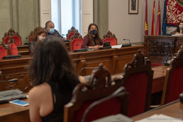 El Gobierno municipal pide la dimisión de José López tras hacerse firme su condena por coacciones a un funcionario
