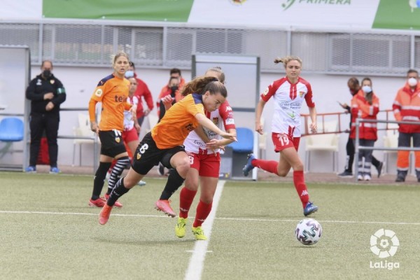 El Valencia logra una importante victoria en su lucha por la octava plaza