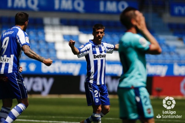 El Levante vuelve a dormirse y sigue sin sellar definitivamente su permanencia 