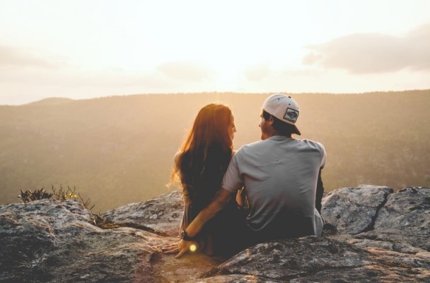 La reinvención forzosa de los solteros hacia nuevas formas de buscar pareja