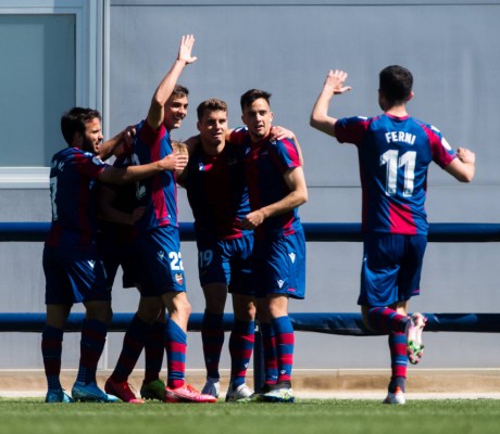 Viaje plácido de un Atlético Levante sin Cantero a la Costa Brava