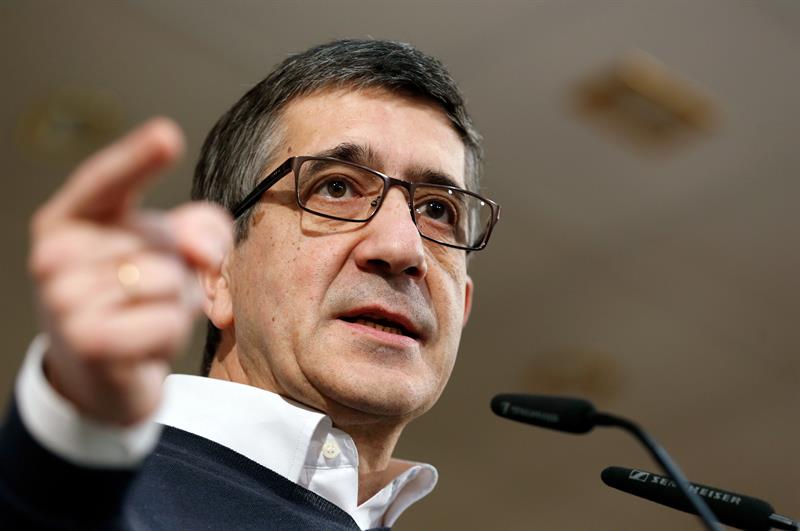 Patxi López, en Benifaió: 