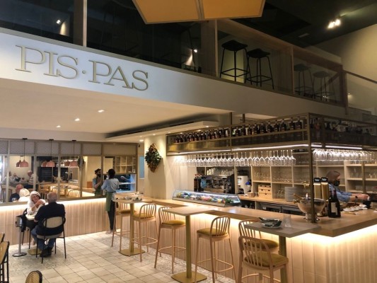 'Pis Pas', arroces y cocina de mercado con toque de vanguardia en el corazón de Alicante