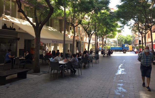 Cs urge a implantar ya los bonos de consumo para la hostelería y el comercio local de San Vicente