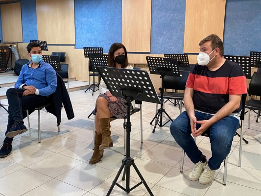 El Campello inicia reuniones con las entidades locales; la primera, la Agrupación Musical L'Avanç
