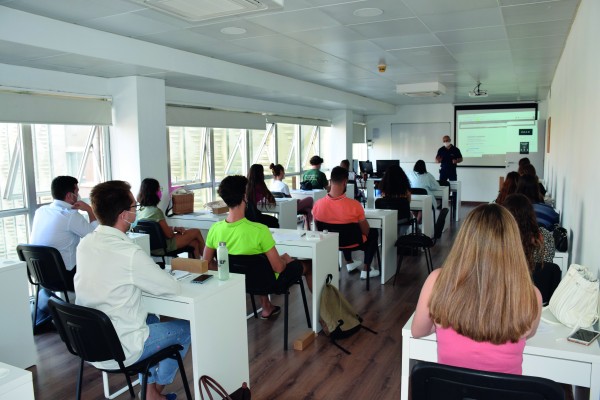 IMEP: formación en eventos, protocolo y relaciones institucionales