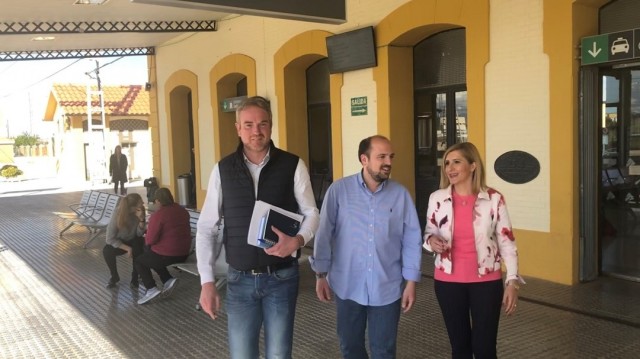 El PP afea al Gobierno que haya recortado 3.040 trenes Castelló-Vinaròs desde junio de 2020