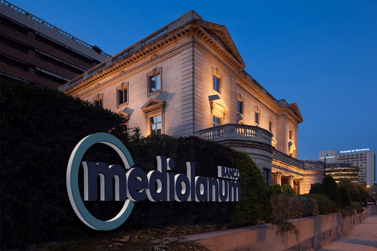 Banco Mediolanum lanza nuevos servicios exclusivos para autónomos
