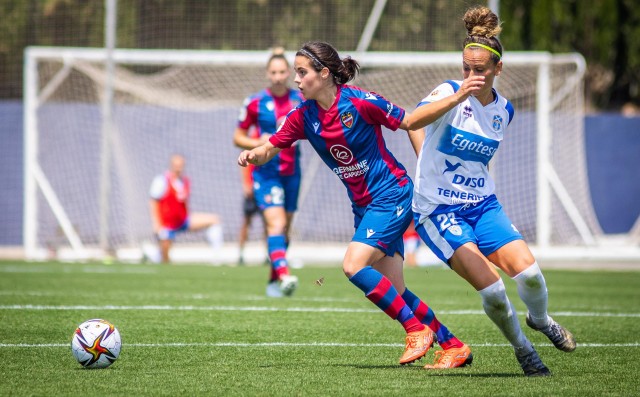 Un doblete de Méndez mete al Levante en semifinales