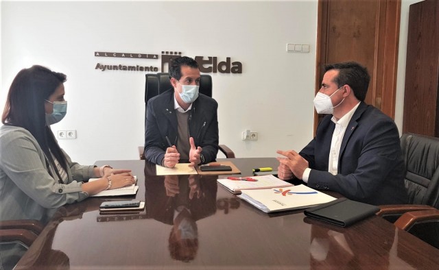 Elda y la Generalitat sientan las bases del Plan de Sostenibilidad Turística del Vinalopó 
