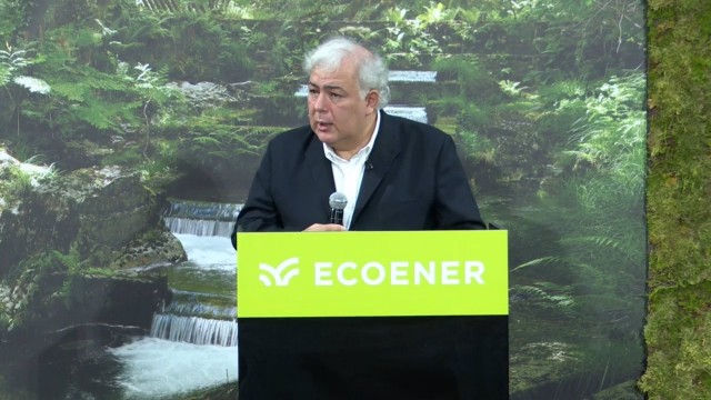 Volatilidad en el estreno bursátil de la renovable gallega Ecoener