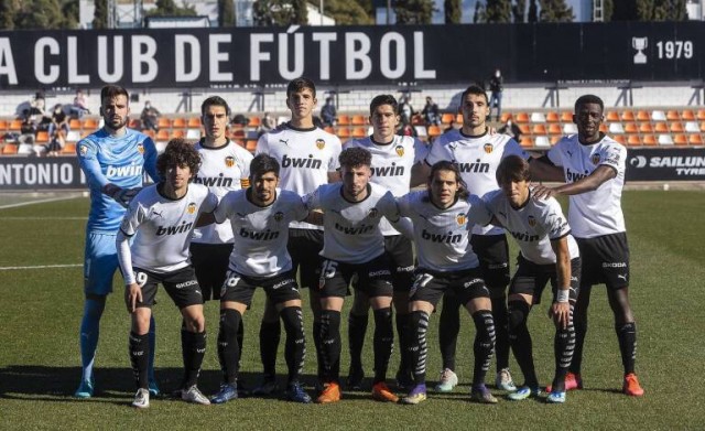 La apuesta por los jóvenes que no salió bien en el Mestalla