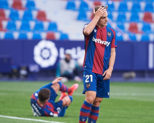El Levante quiere evitar la peor recta final de Liga de la era Paco López 