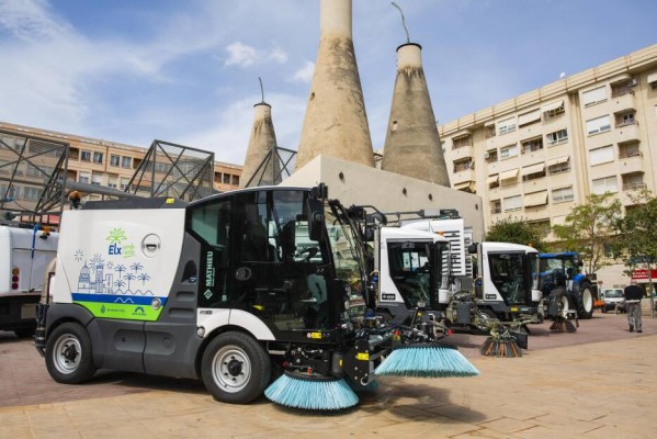 21 años después, Elche renueva su servicio de limpieza con un salto cualitativo a nivel técnico y ambiental