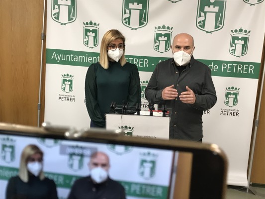 Petrer recauda un 40 % más a las grandes empresas de suministro de gas, electricidad y telefonía